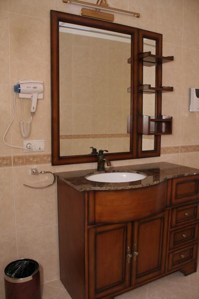 Hotel Luxurious à Taraz Extérieur photo