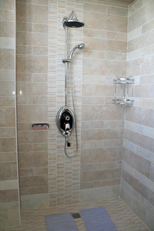 Hotel Luxurious à Taraz Extérieur photo